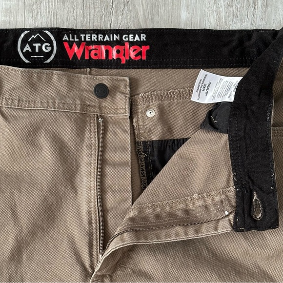 Wrangler All Terrain Gear Heavy Canvas Work Pants - Picture 6 of 16